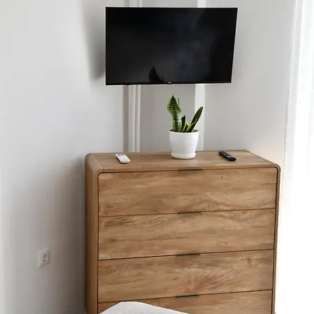 Spartan Escape Apartment Sparta