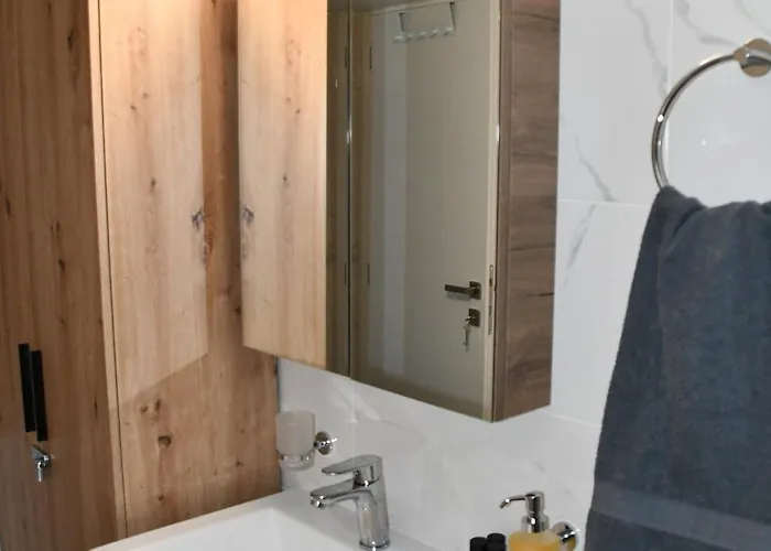 Spartan Escape Sparta